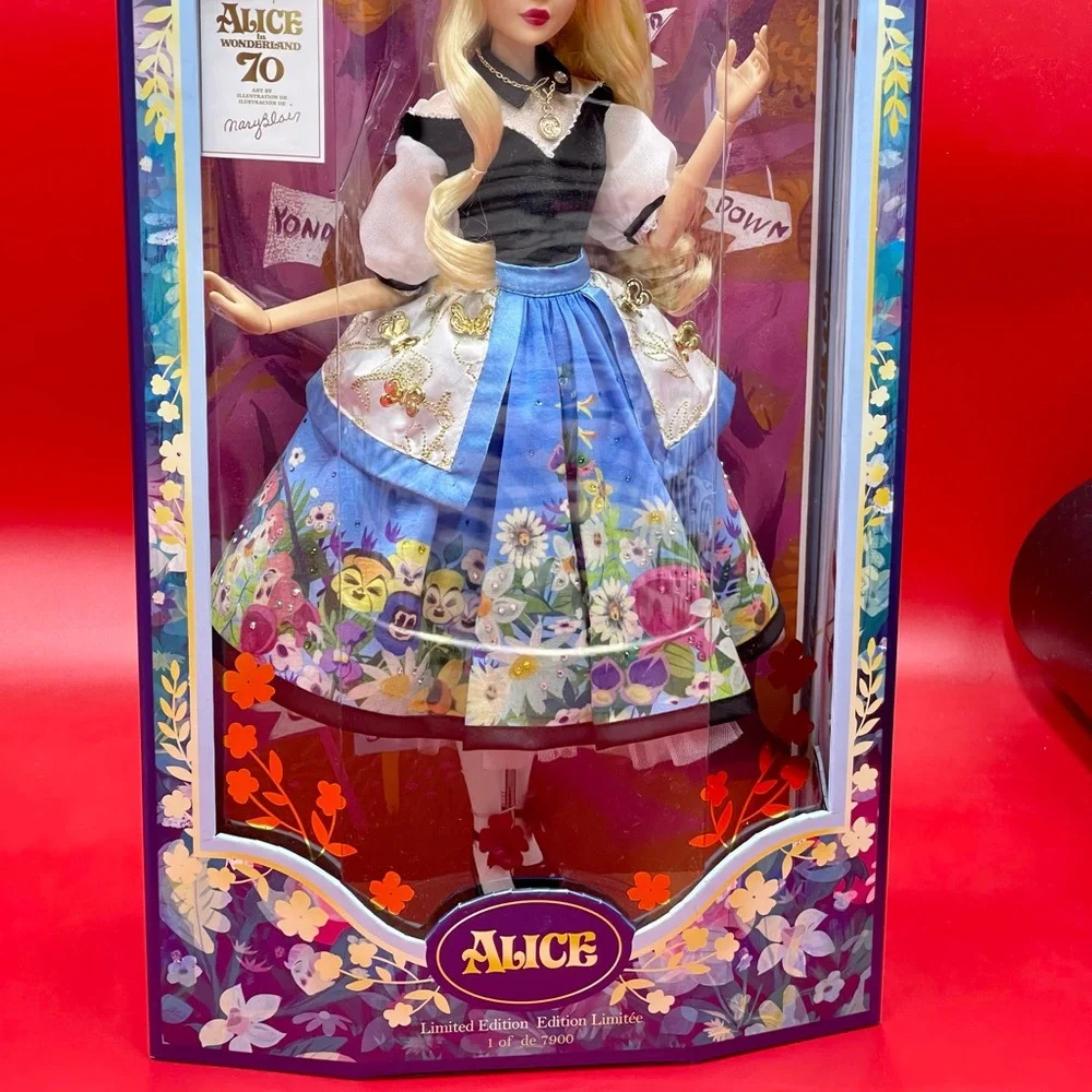 Disney Alice in Wonderland Limited edition Doll - Picture 3 of 8